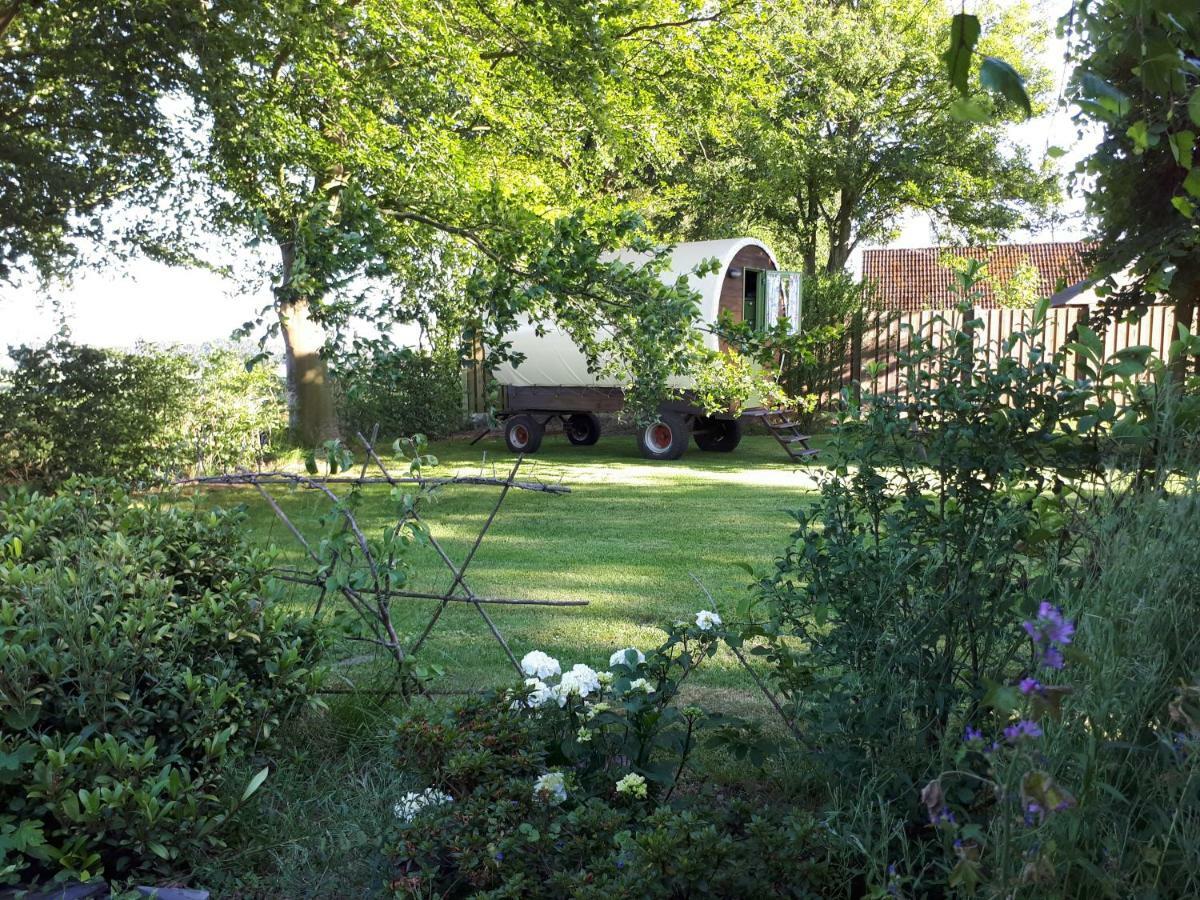 Irish Bowtop Op Het Platteland Van Huize Ouwervelden Wouwsche Plantage Exterior photo