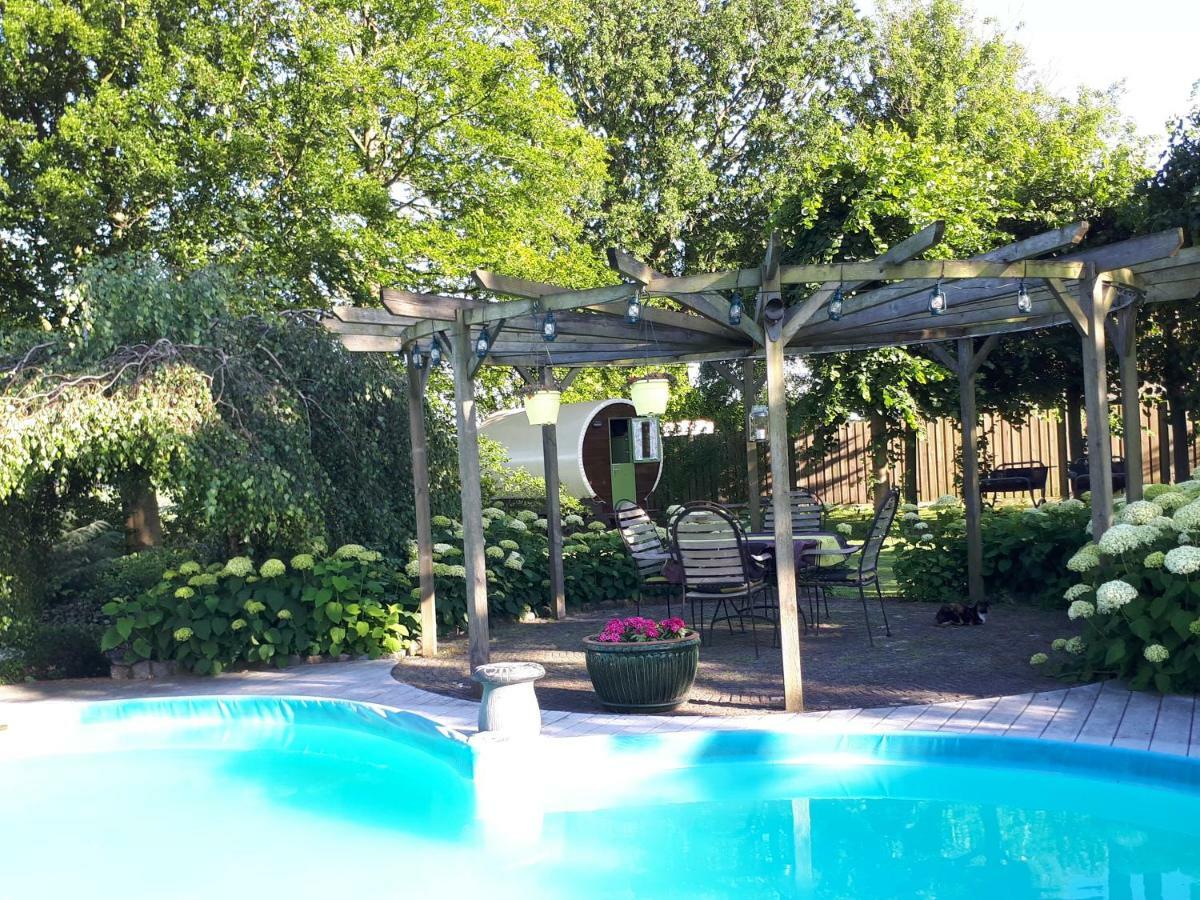 Irish Bowtop Op Het Platteland Van Huize Ouwervelden Wouwsche Plantage Exterior photo